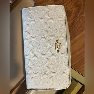 Coach wallet